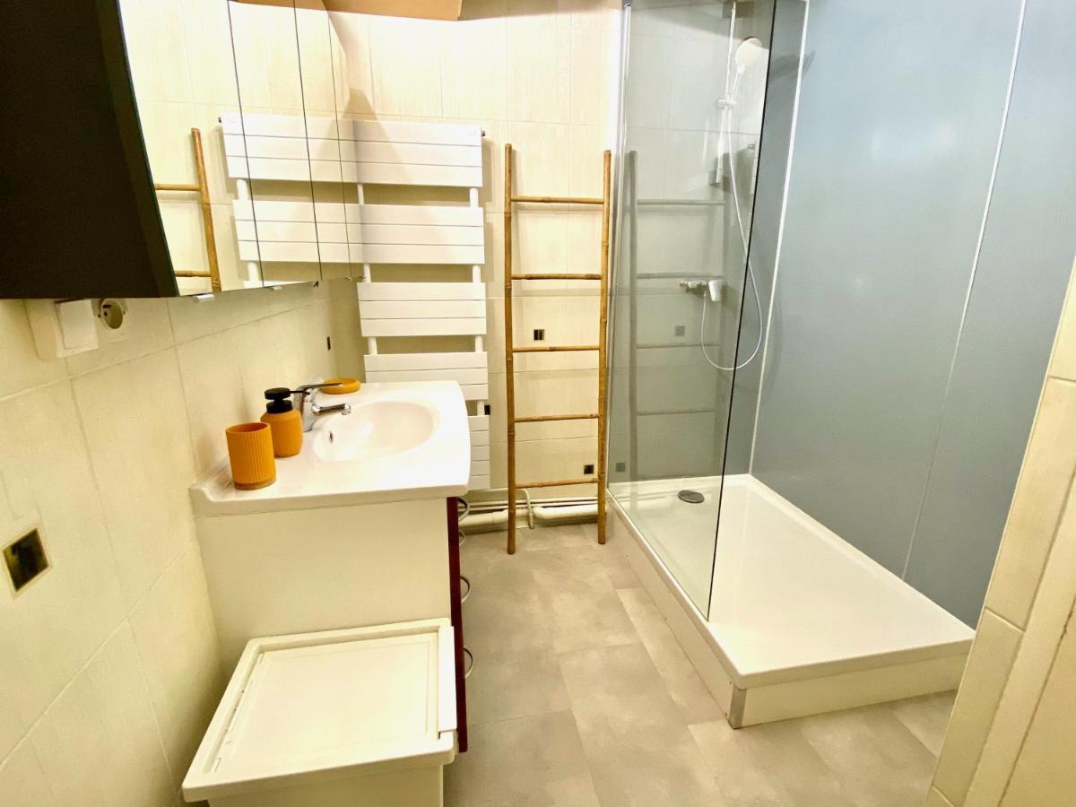 Helvetios Yourhosthelper Apartment Caen Exterior foto